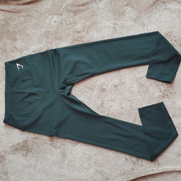 Gymshark Training Leggings - Picture 3 of 7